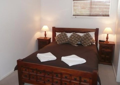 Beachside Holiday Units - Accommodation Coffs Harbour 0