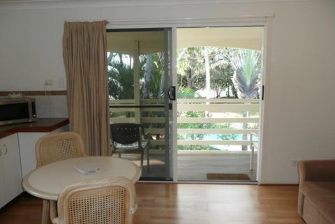 Beachside Holiday Units - Accommodation Coffs Harbour 5