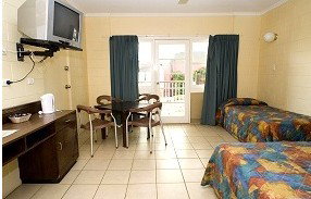Central Hotel Port Douglas - Accommodation Coffs Harbour 3