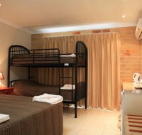 Emerald Central Palms Motel - Accommodation Coffs Harbour