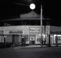 Burnett Hotel - Accommodation Coffs Harbour