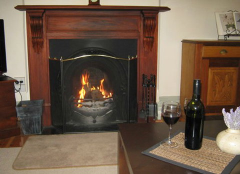 Amalie Cottage Waikerie - Accommodation Coffs Harbour 1