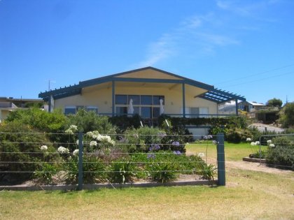Emu Bay Lodge - Accommodation Coffs Harbour 0
