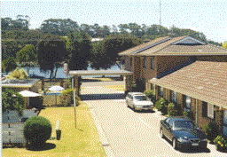 Hybiscus Lodge Motel  Holiday Apartments - Accommodation Coffs Harbour