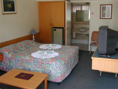 Tropical Gateway Motor Inn - Accommodation Coffs Harbour 0