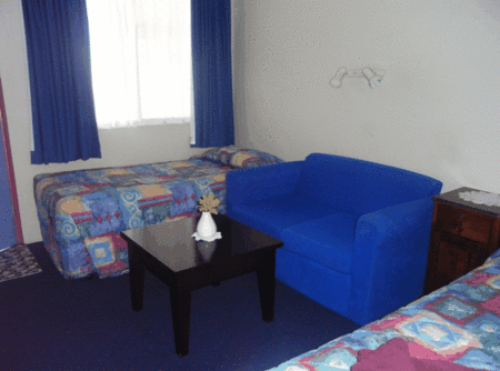 Bells Motel - Accommodation Coffs Harbour 2