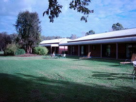 Cadell On The Murray Motel Resort - Accommodation Coffs Harbour 2