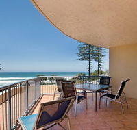 Coolum Baywatch Resort - Accommodation Coffs Harbour
