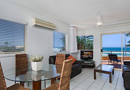 Coolum Baywatch Resort - Accommodation Coffs Harbour 1