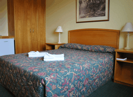 Meadowbrook Hotel - Accommodation Coffs Harbour