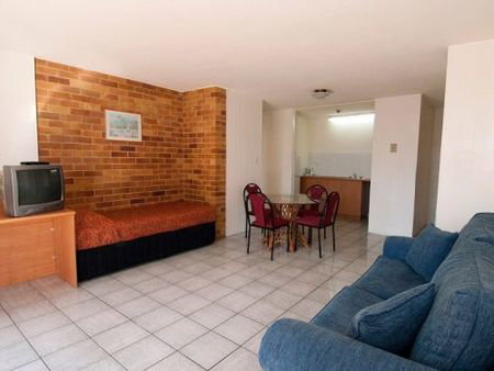Islander Resort Hotel - Accommodation Coffs Harbour 1