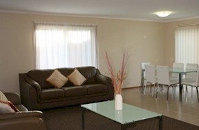 Paradise Holiday Apartments Villas - Accommodation Coffs Harbour 1