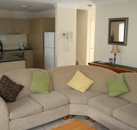 Pacific Sun Gold Coast Holiday Townhouse - Accommodation Coffs Harbour