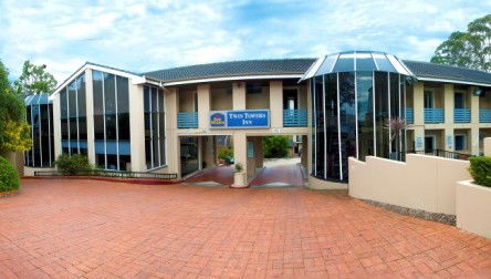 Best Western Twin Towers Inn - Accommodation Coffs Harbour 0