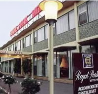 Regal Park Motor Inn - Accommodation Coffs Harbour