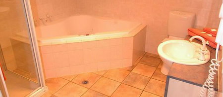 Sunraysia Resort - Accommodation Coffs Harbour 4