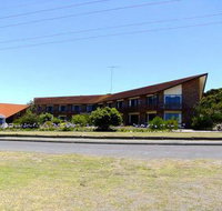 Comfort Inn Wisteria Lodge - Accommodation Coffs Harbour