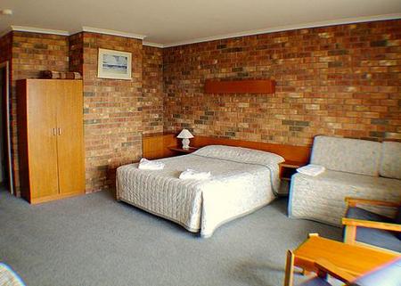 Comfort Inn Wisteria Lodge - Accommodation Coffs Harbour 1