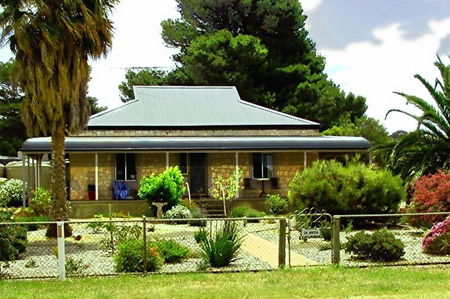 Riverview Cottage - Accommodation Coffs Harbour 3