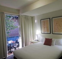 The Manor House - Accommodation Coffs Harbour