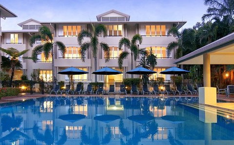 Cayman Villas Port Douglas - Accommodation Coffs Harbour 5