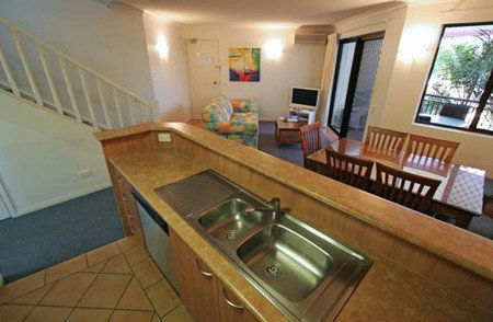Burleigh On The Beach - Accommodation Coffs Harbour 3