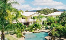 Sailz Boutique Holiday Villas - Accommodation Coffs Harbour 2