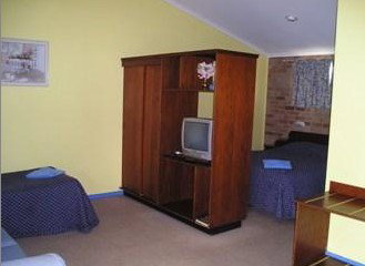 Rest Point Motel - Accommodation Coffs Harbour 2
