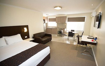 Country Comfort Premier Motel - Accommodation Coffs Harbour 0