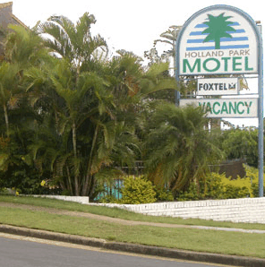 Holland Park Motel - Accommodation Coffs Harbour