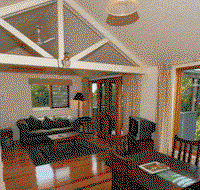 King Parrot Holiday Cottages - Accommodation Coffs Harbour