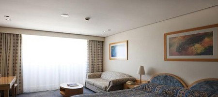 Coogee Sands Hotel And Apartments On The Beach - Accommodation Coffs Harbour 0