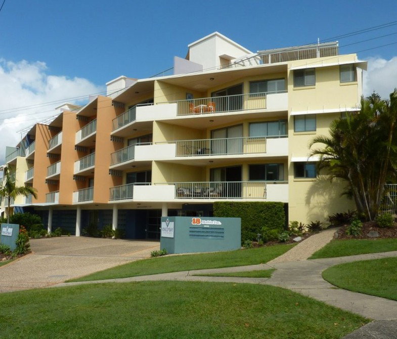 Kings Beach QLD Accommodation Coffs Harbour