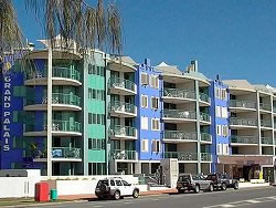 Grand Palais Beachside Resort - Accommodation Coffs Harbour 8