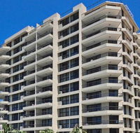 Clubb Coolum Beach - Accommodation Coffs Harbour