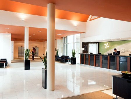 Holiday Inn Potts Point - Accommodation Coffs Harbour 4