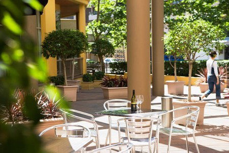 Holiday Inn Potts Point - Accommodation Coffs Harbour 5