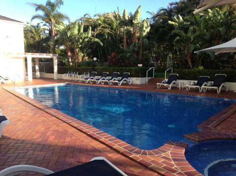 Crest Apartments - Accommodation Coffs Harbour 2