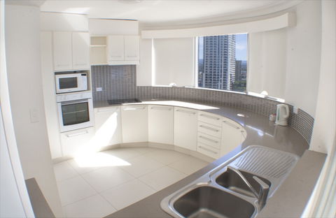 Zenith Apartments - Accommodation Coffs Harbour 7