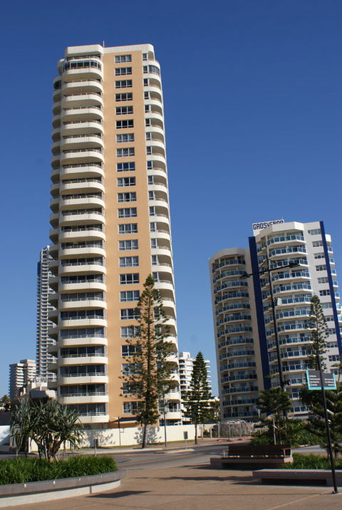 Zenith Apartments - Accommodation Coffs Harbour 8