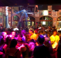 Newport Hotel - Accommodation Coffs Harbour