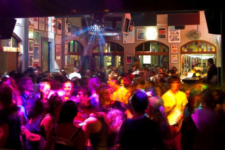 Newport Hotel - Accommodation Coffs Harbour 0