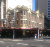 Sir John Young Hotel - Accommodation Coffs Harbour