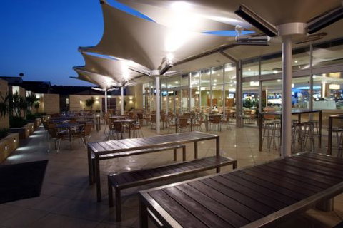 Gosford Rsl Club & Galaxy Motel - West Gosford - Accommodation Coffs Harbour 0