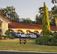 McNevins Warwick Motel amp Gunyah Restaurant - Accommodation Coffs Harbour