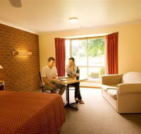 AAt 28 GOLDSMITHGolden Chain Motel - Accommodation Coffs Harbour