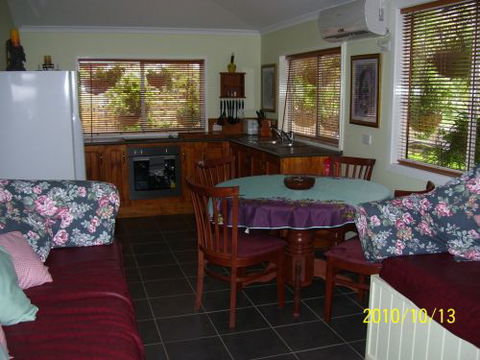 Tara Spa Apartments - Accommodation Coffs Harbour 2