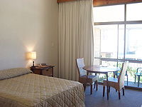 Coonawarra Motor Lodge Motel - Accommodation Coffs Harbour 2
