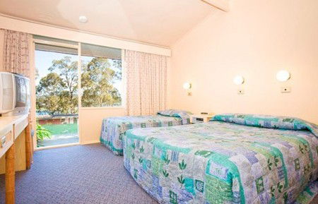 Bay Waters - Accommodation Coffs Harbour 3