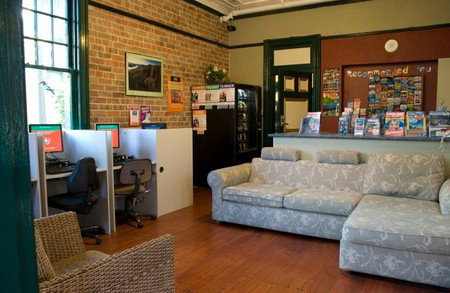 Glebe Village Backpackers - Accommodation Coffs Harbour 1